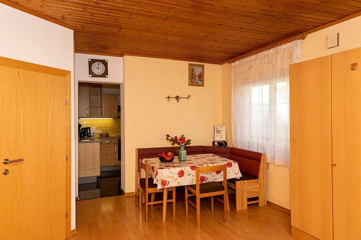 Haus Rosemarie Apartment Nesselwängle